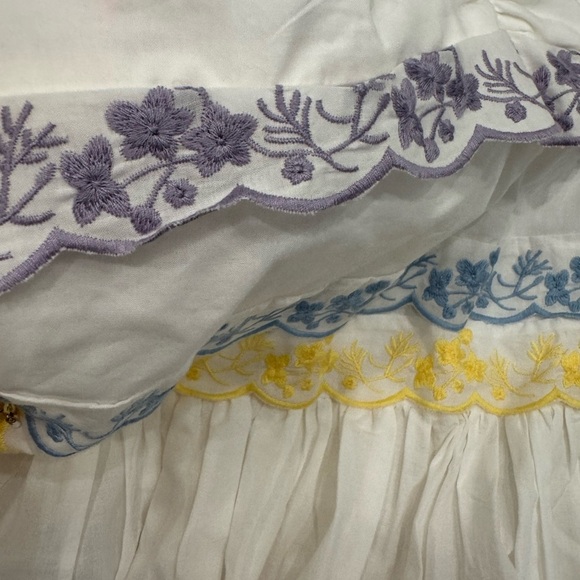 Marlo. Sasha Lace Sleeveless Embroidered Dress - Picture 2 of 7